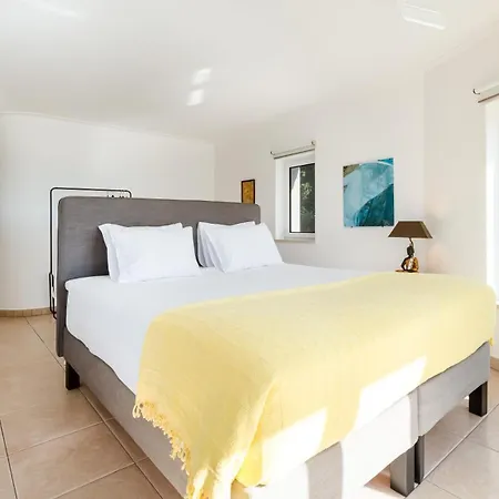 Bright 3 Bdr Duplex House With Pool By Lovelystay * Carvoeiro (Lagoa)