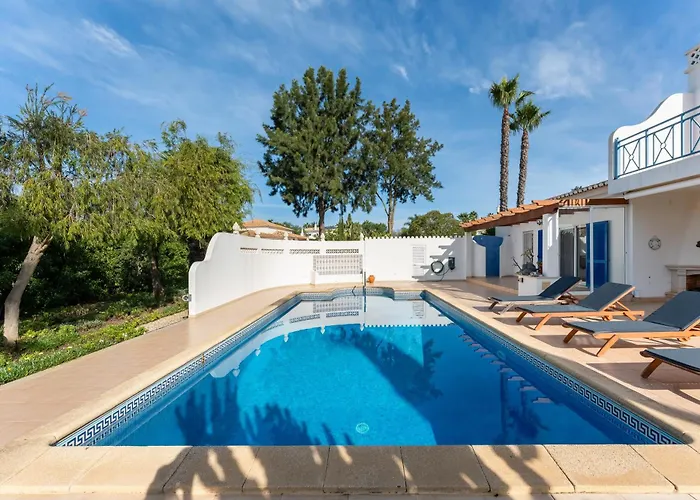 Bright 3 Bdr Duplex House With Pool By Lovelystay Carvoeiro (Lagoa)