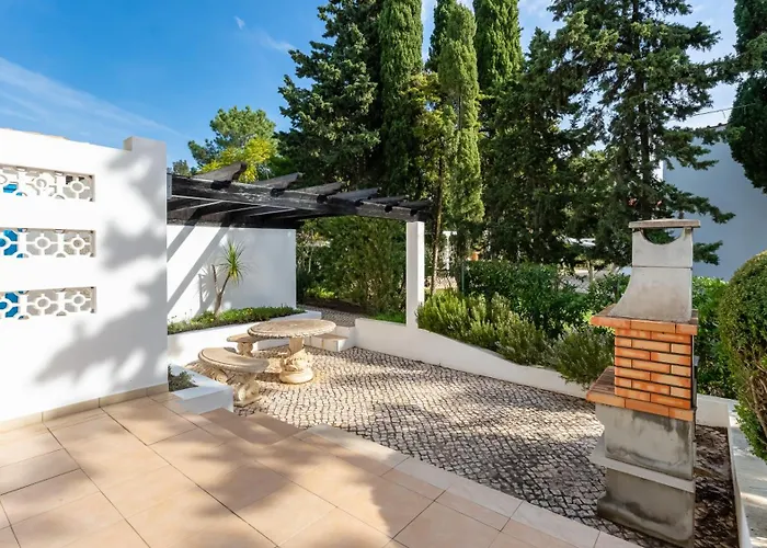 Bright 3 Bdr Duplex House With Pool By Lovelystay Carvoeiro (Lagoa)