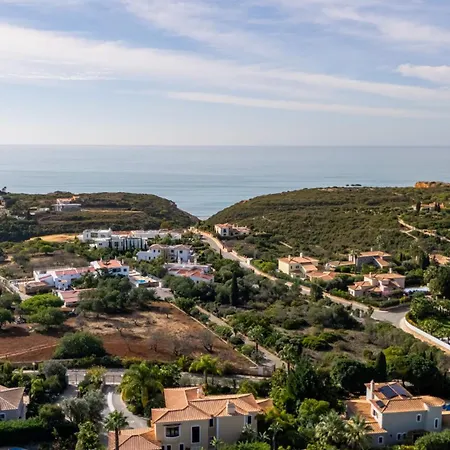 Villa Bright 3 Bdr Duplex House With Pool By Lovelystay Carvoeiro (Lagoa)