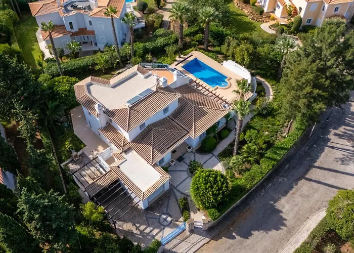 Bright 3 Bdr Duplex House With Pool By Lovelystay * Carvoeiro (Lagoa)